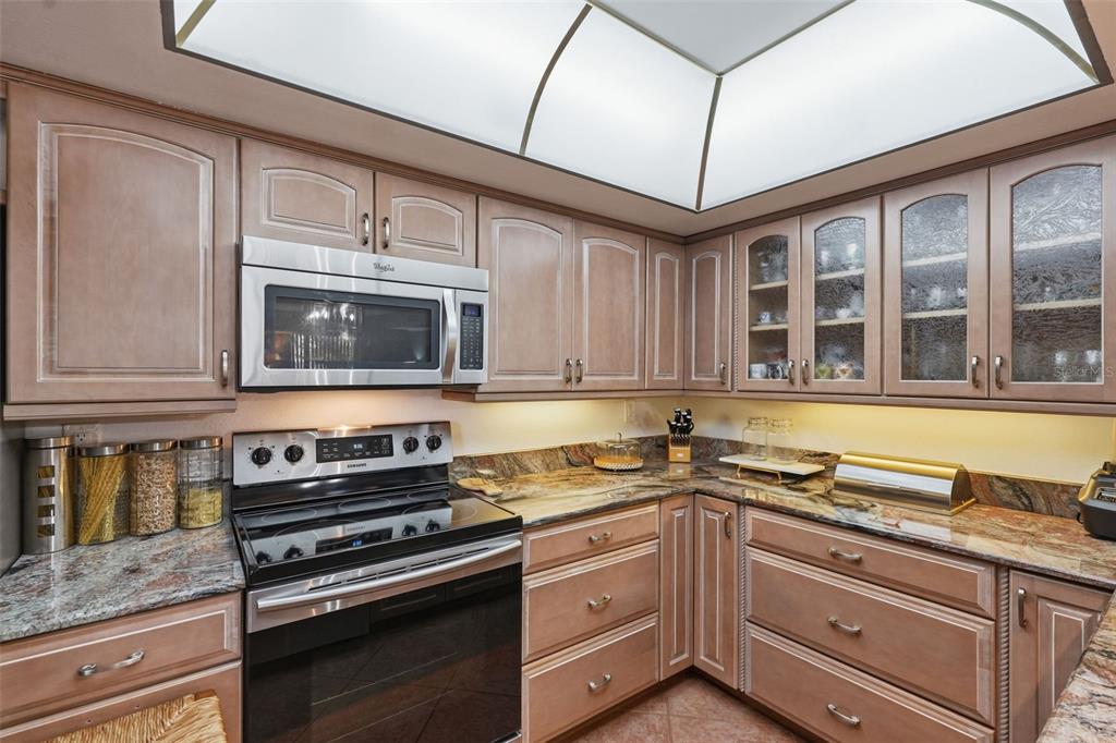 700 Starkey Road, Unit 622 Largo, FL 33771 - Photo 9 of 34