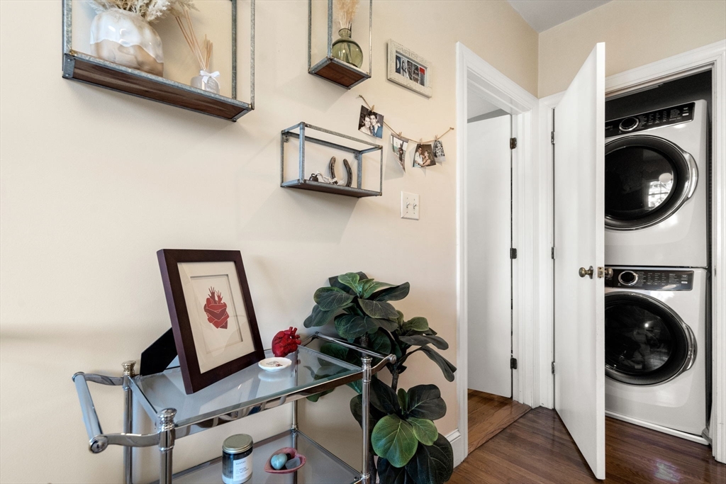 1 Regent Circle, Unit 2 Brookline, MA 02445 - Photo 17 of 21