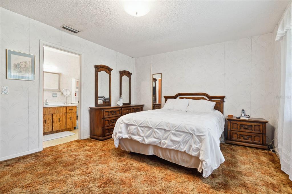 1470 Ridgewood Street DeLand, FL 32720 - Photo 16 of 32 Gallery Image 16