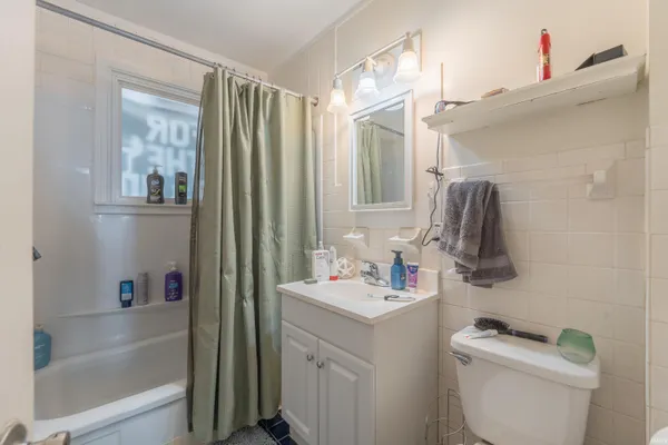 $399,900 | 1600 East 2nd Street, Bloomington, IN 47401