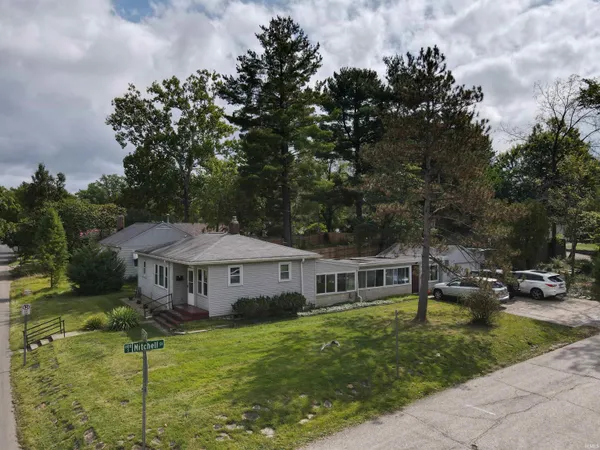 $399,900 | 1600 East 2nd Street, Bloomington, IN 47401