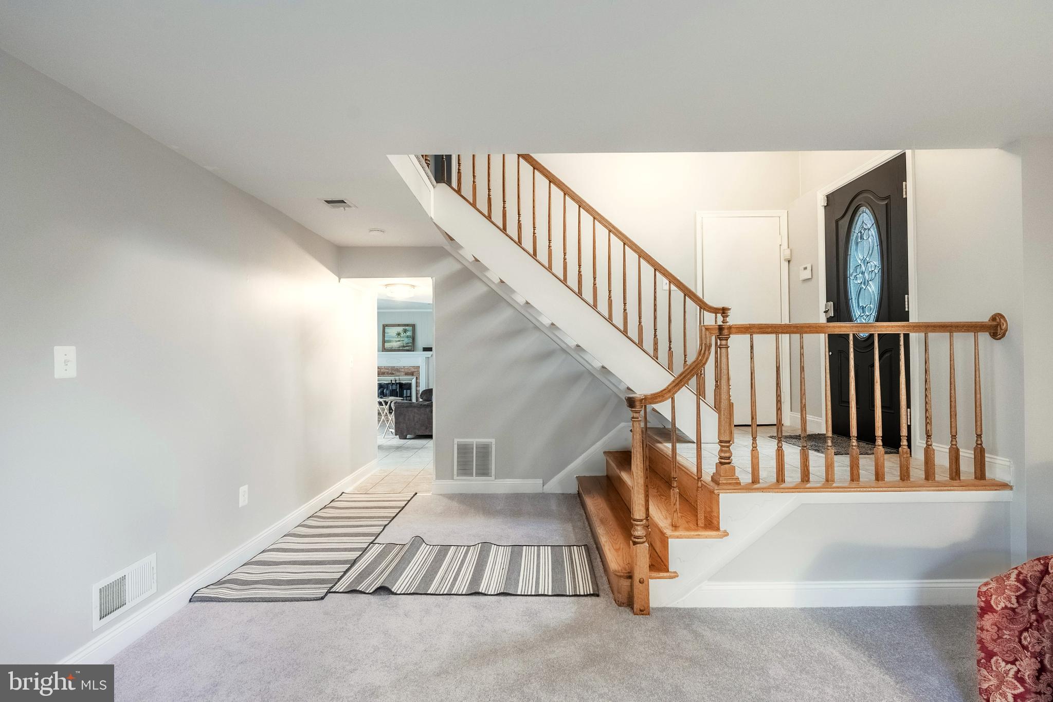 9722 Copeland Drive Manassas, VA 20109 - Photo 17 of 46 a view of entryway