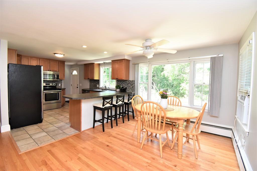 21 Flora Road Attleboro, MA 02703 - Photo 4 of 17 Gallery Image 4