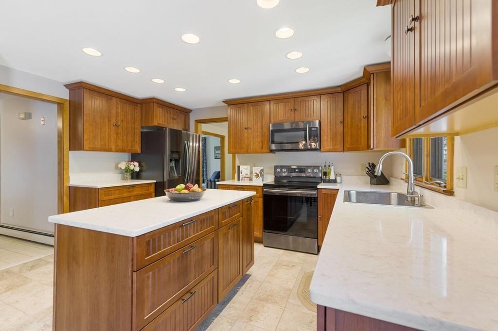 1475 Great Pond Road North Andover, MA 01845 - Photo 4 of 36 Gallery Image 4
