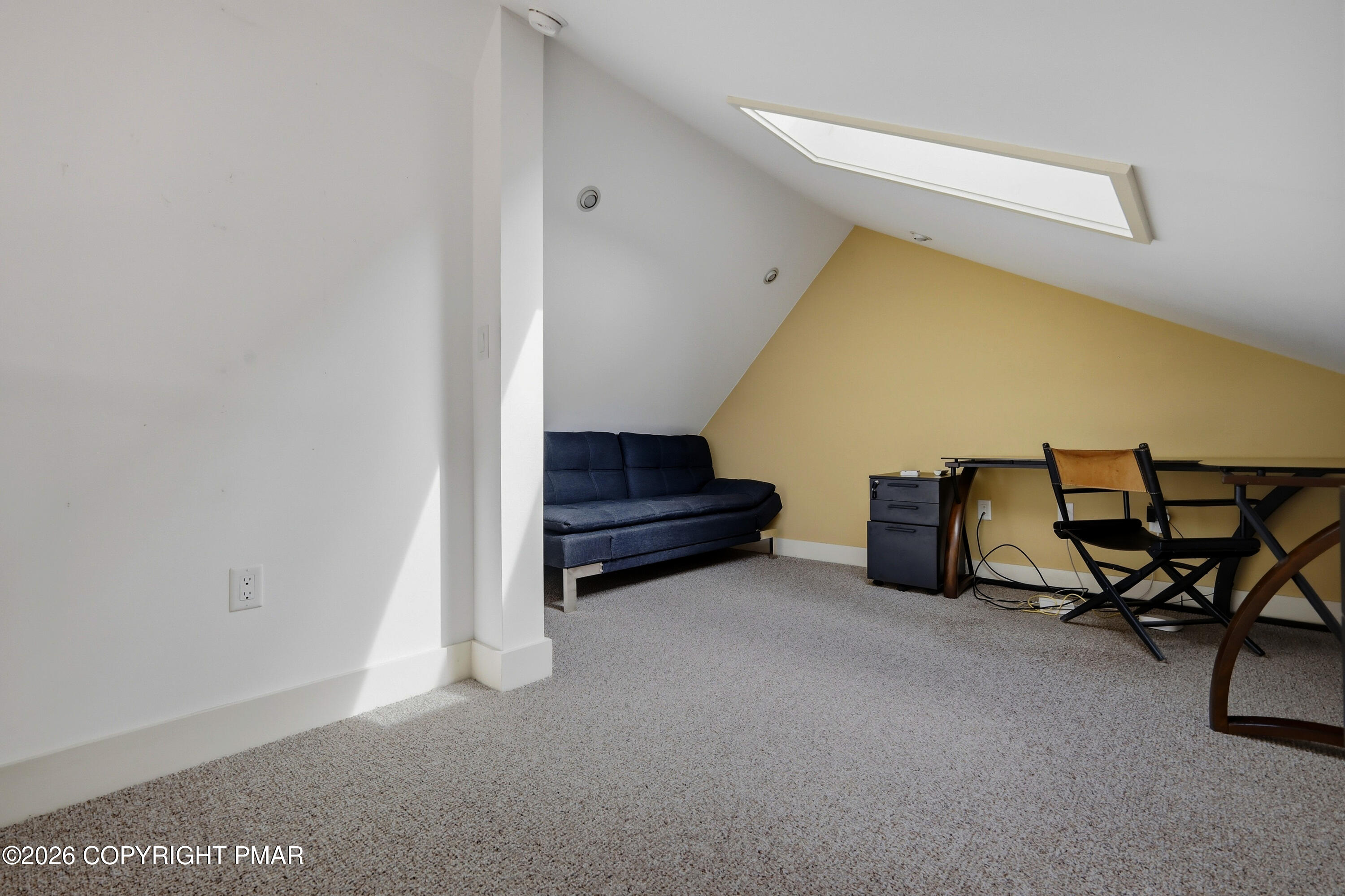 2432 Rimrock Drive Stroudsburg, PA 18360 - Photo 75 of 102 60-Photo-59