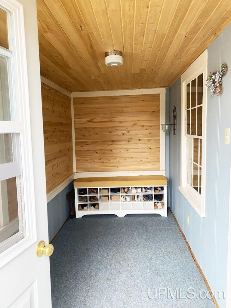 25679 Temple Street Calumet, MI 49913 - Photo 4 of 65
