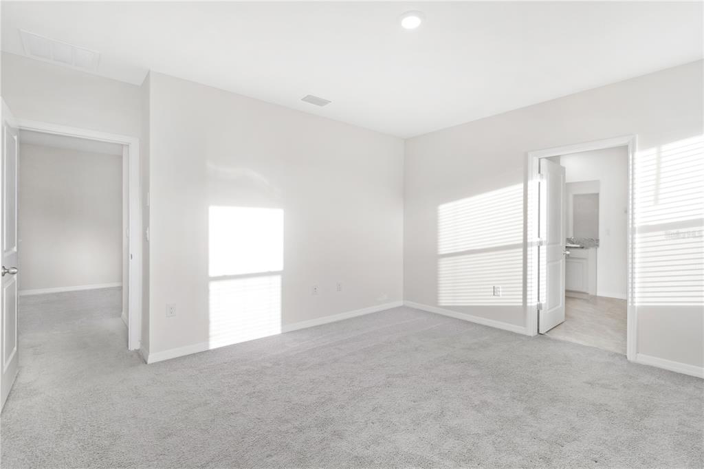 9151 Forge Breeze Loop Wesley Chapel, FL 33545 - Photo 22 of 40