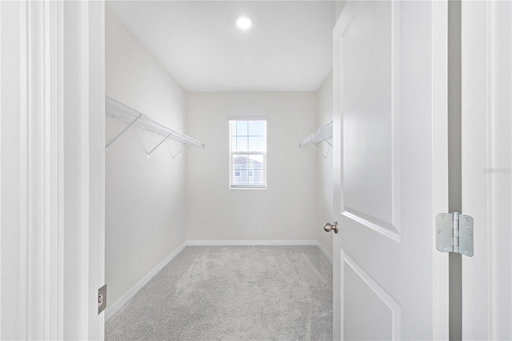 9151 Forge Breeze Loop Wesley Chapel, FL 33545 - Photo 23 of 40