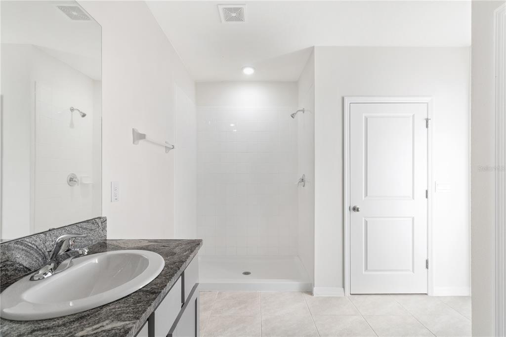 9151 Forge Breeze Loop Wesley Chapel, FL 33545 - Photo 26 of 40