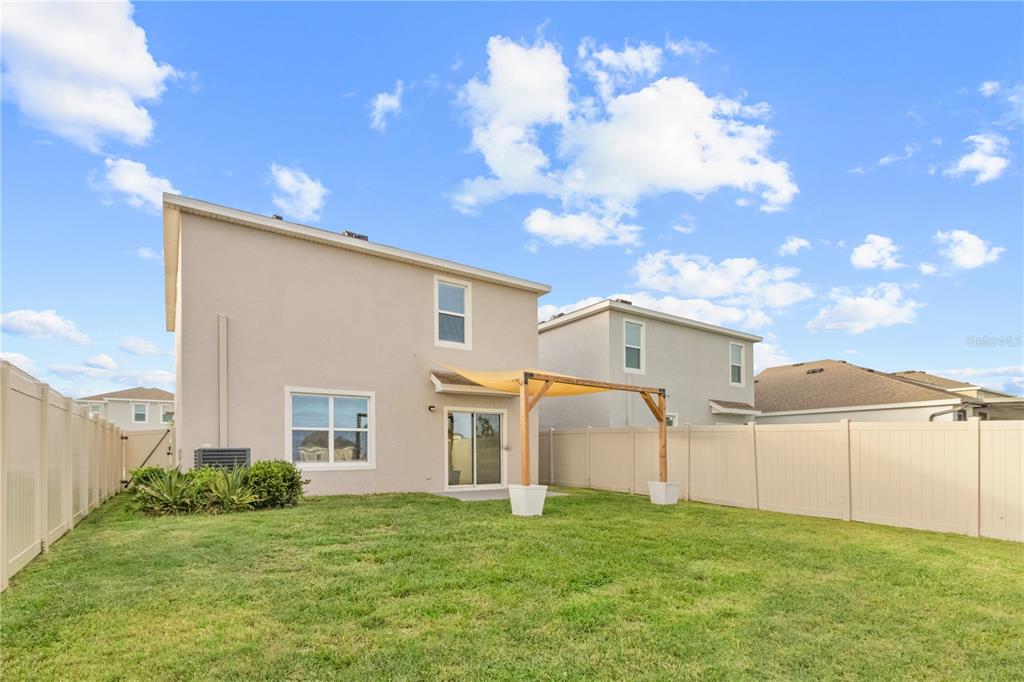 9151 Forge Breeze Loop Wesley Chapel, FL 33545 - Photo 36 of 40