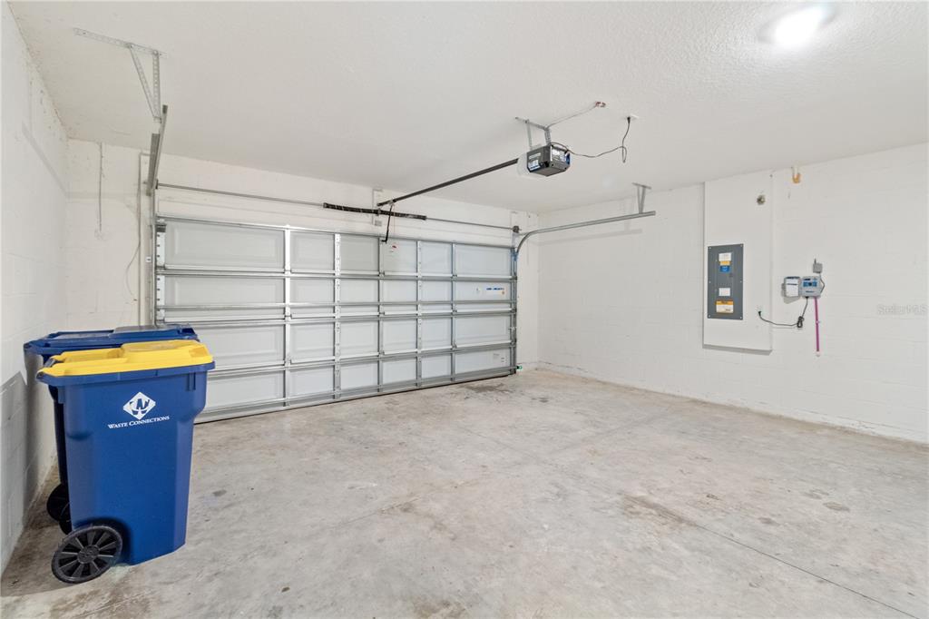 9151 Forge Breeze Loop Wesley Chapel, FL 33545 - Photo 38 of 40