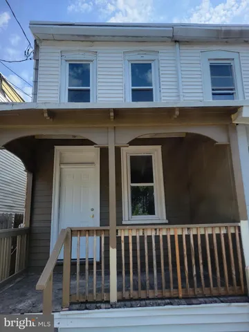 $1,395 | 1679 Meadow Street, Philadelphia, PA 19124