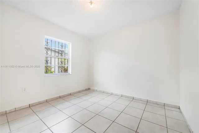 $700,000 | 682 West 37th Street, Hialeah, FL 33012