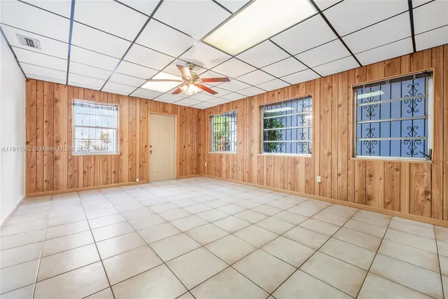 $700,000 | 682 West 37th Street, Hialeah, FL 33012