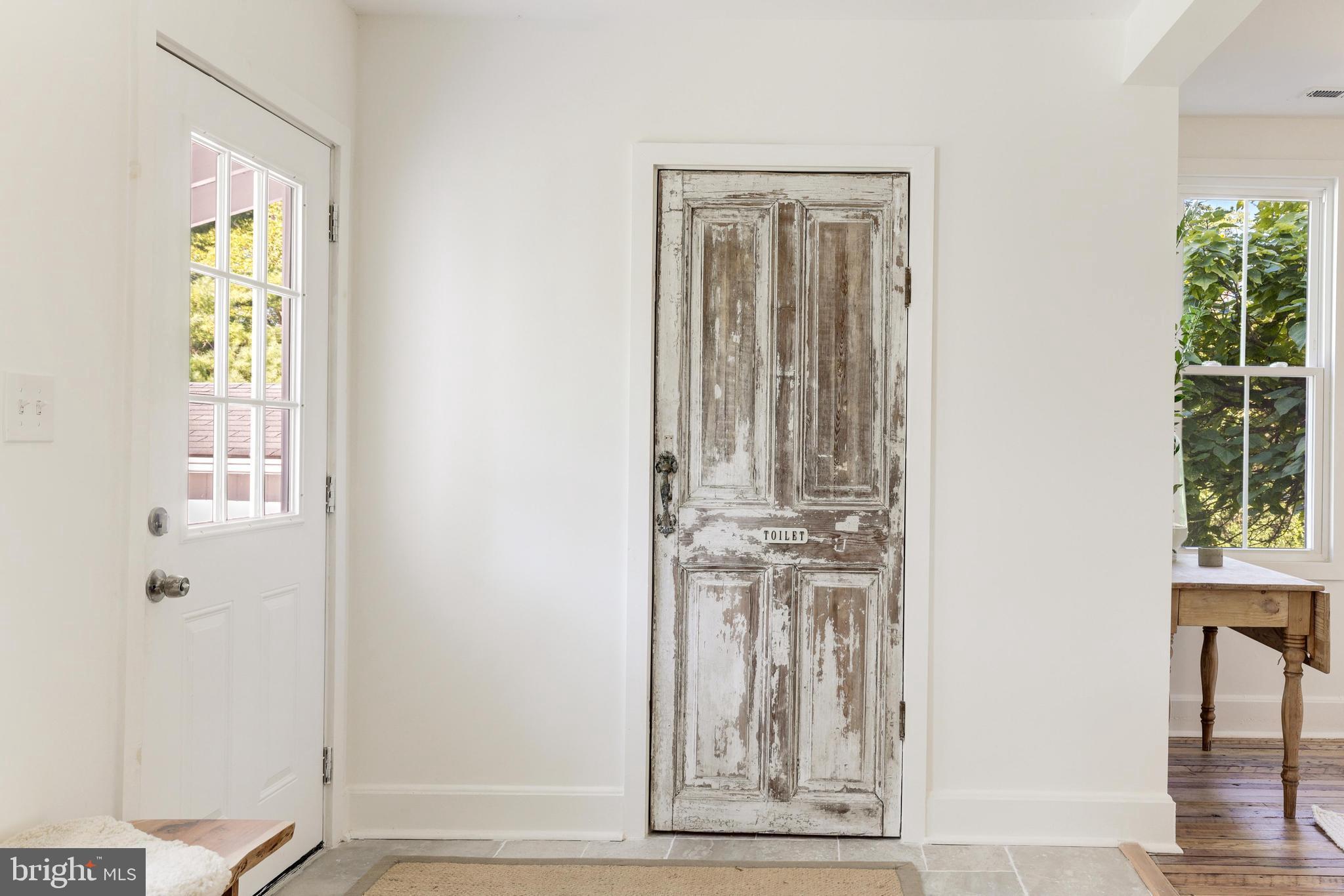 13049 Loyalty Road Leesburg, VA 20176 - Photo 15 of 79 Gallery Image 15