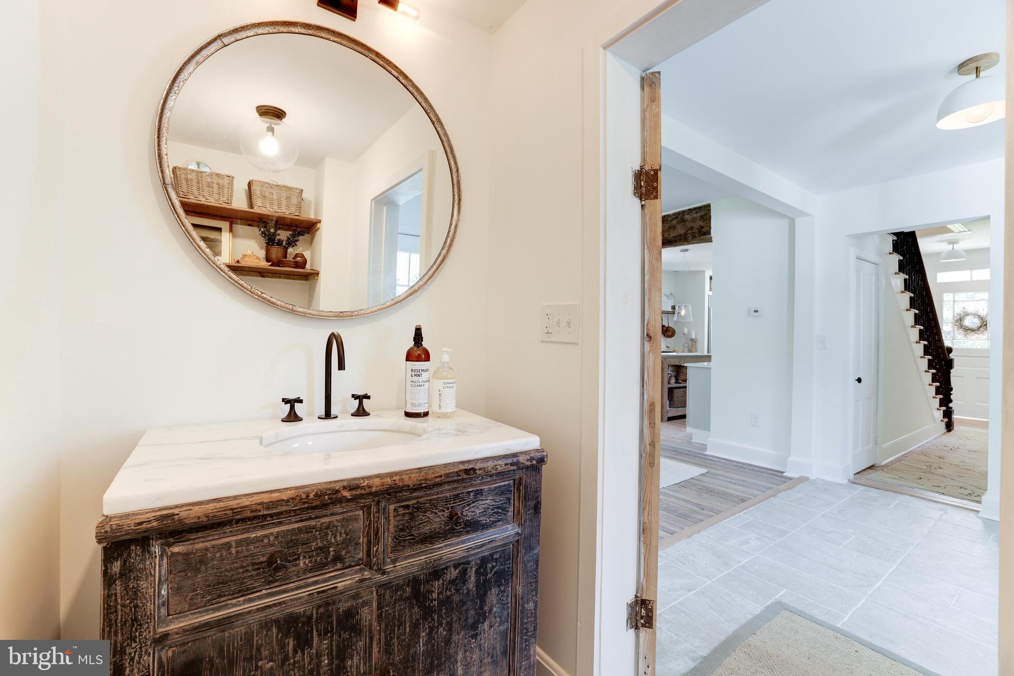 13049 Loyalty Road Leesburg, VA 20176 - Photo 26 of 79 Gallery Image 26