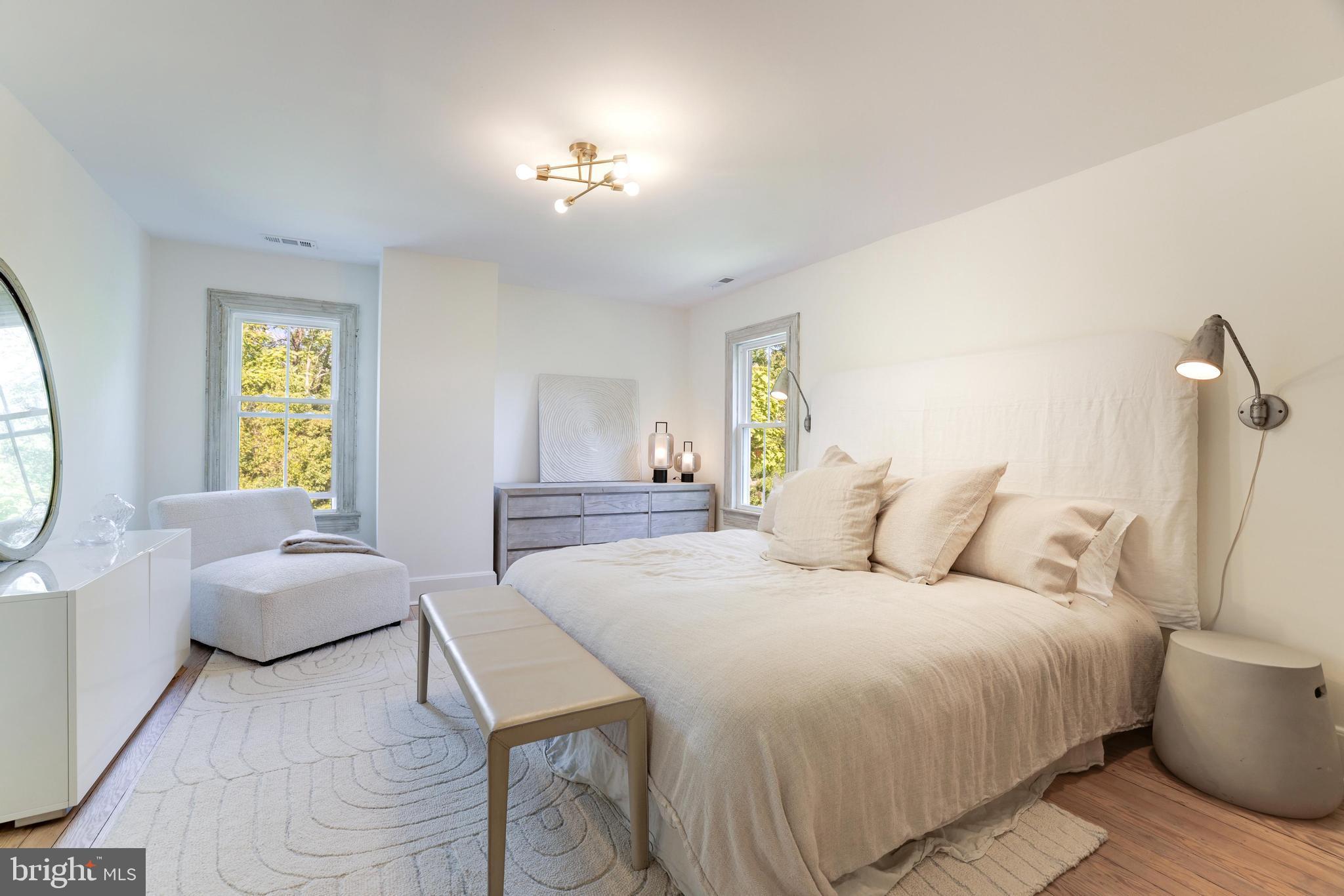 13049 Loyalty Road Leesburg, VA 20176 - Photo 38 of 79 Primary Bedroom with Full Bath