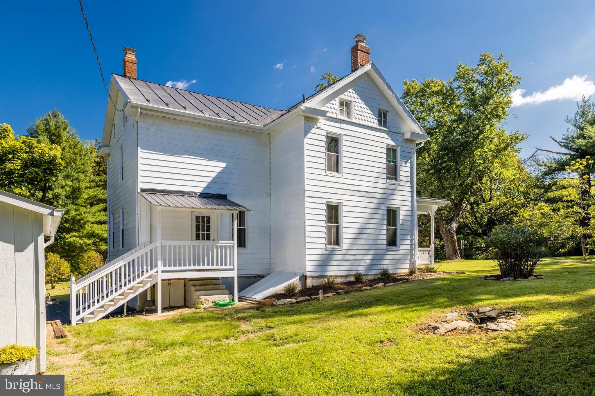 13049 Loyalty Road Leesburg, VA 20176 - Photo 70 of 79 Side Covered Porch