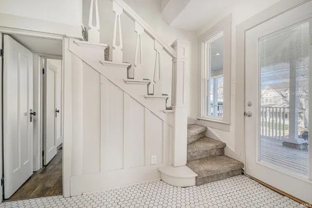 $259,500 | 203 West 3rd Street, Ligonier, IN 46767