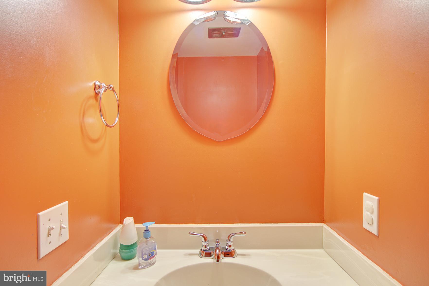 331 Crescendo Way Silver Spring, MD 20901 - Photo 22 of 22 Bath