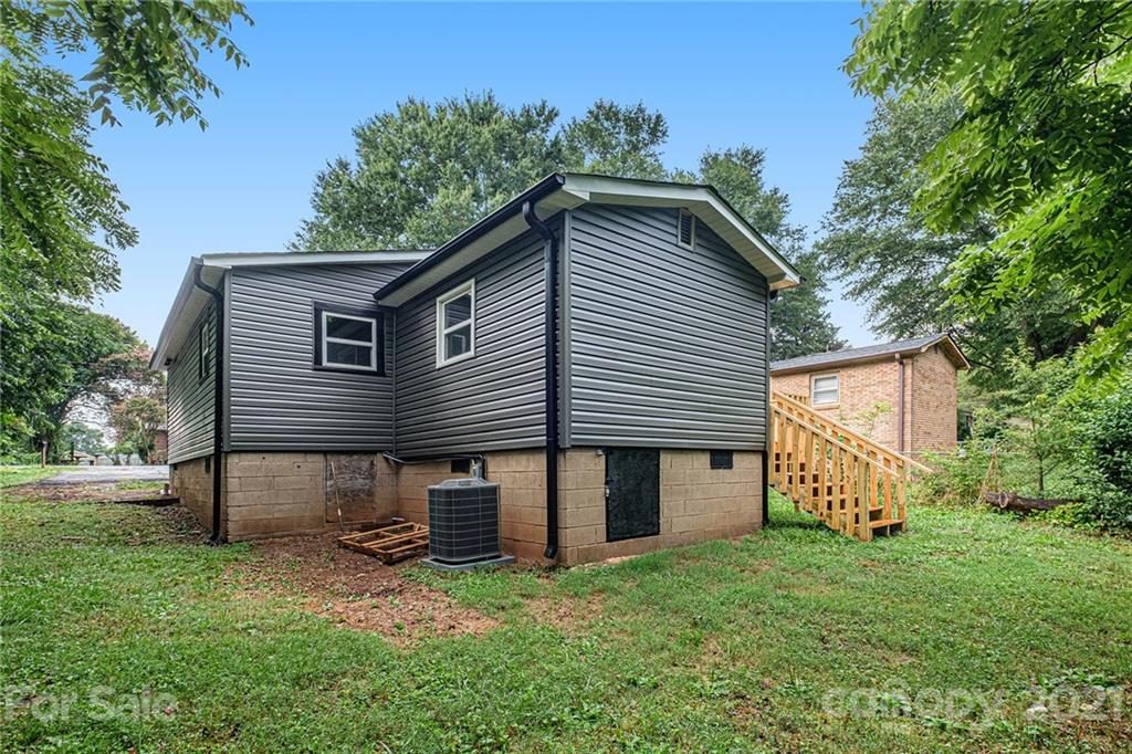 629 2nd Street Southwest Conover, NC 28613 - Photo 22 of 24 Gallery Image 22