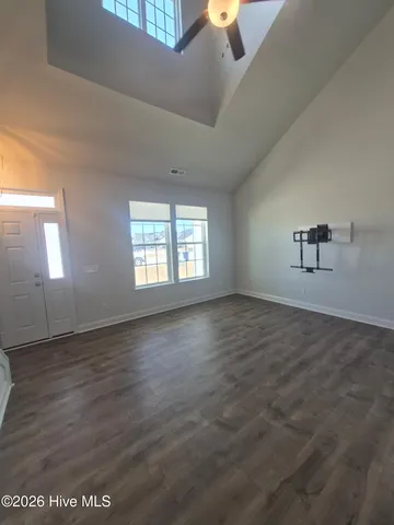 $2,200 | 301 Harvest Mdw Crossing, Jacksonville, NC 28546