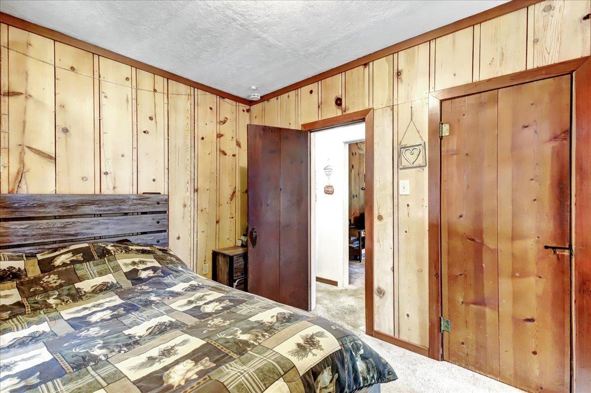 778-758 Sawmill Road Alta, CA 95701 - Photo 38 of 46 a bedroom with a bed and a dresser