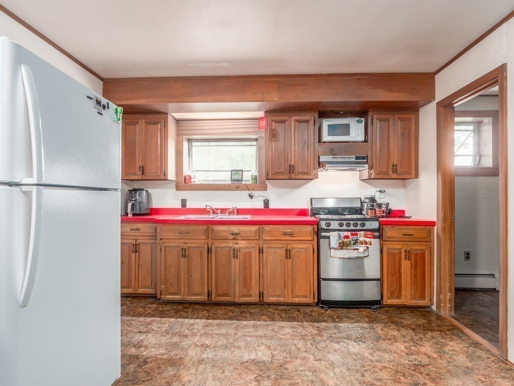 1090 Wauwinet Road Barre, MA 01005 - Photo 12 of 24
