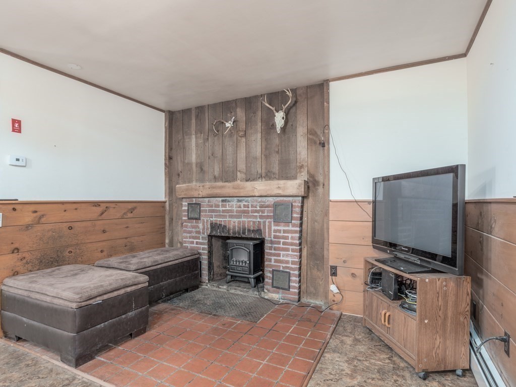 1090 Wauwinet Road Barre, MA 01005 - Photo 15 of 24