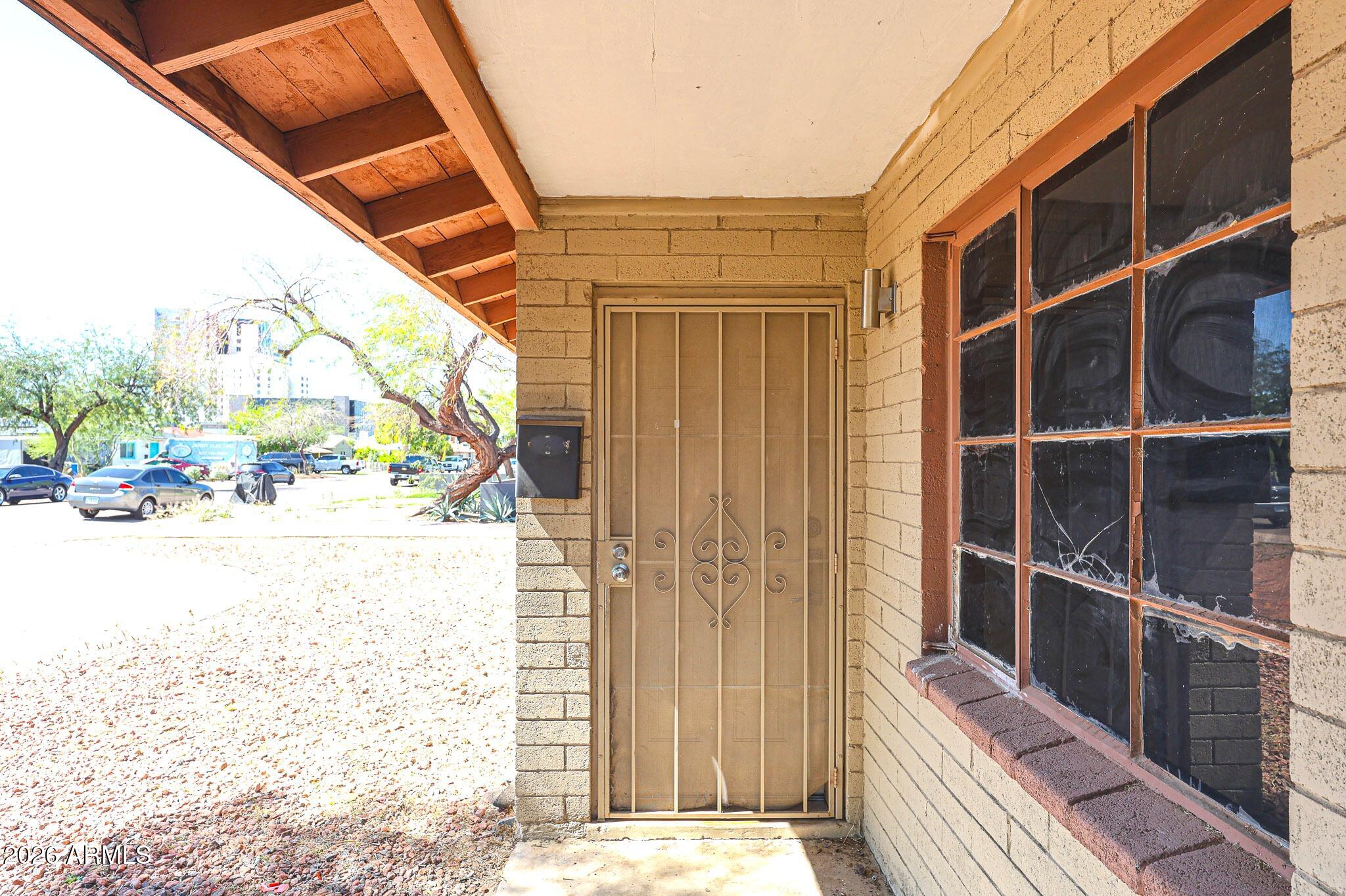 1238 East Almeria Road Phoenix, AZ 85006 - Photo 2 of 41 1a1 C (16)