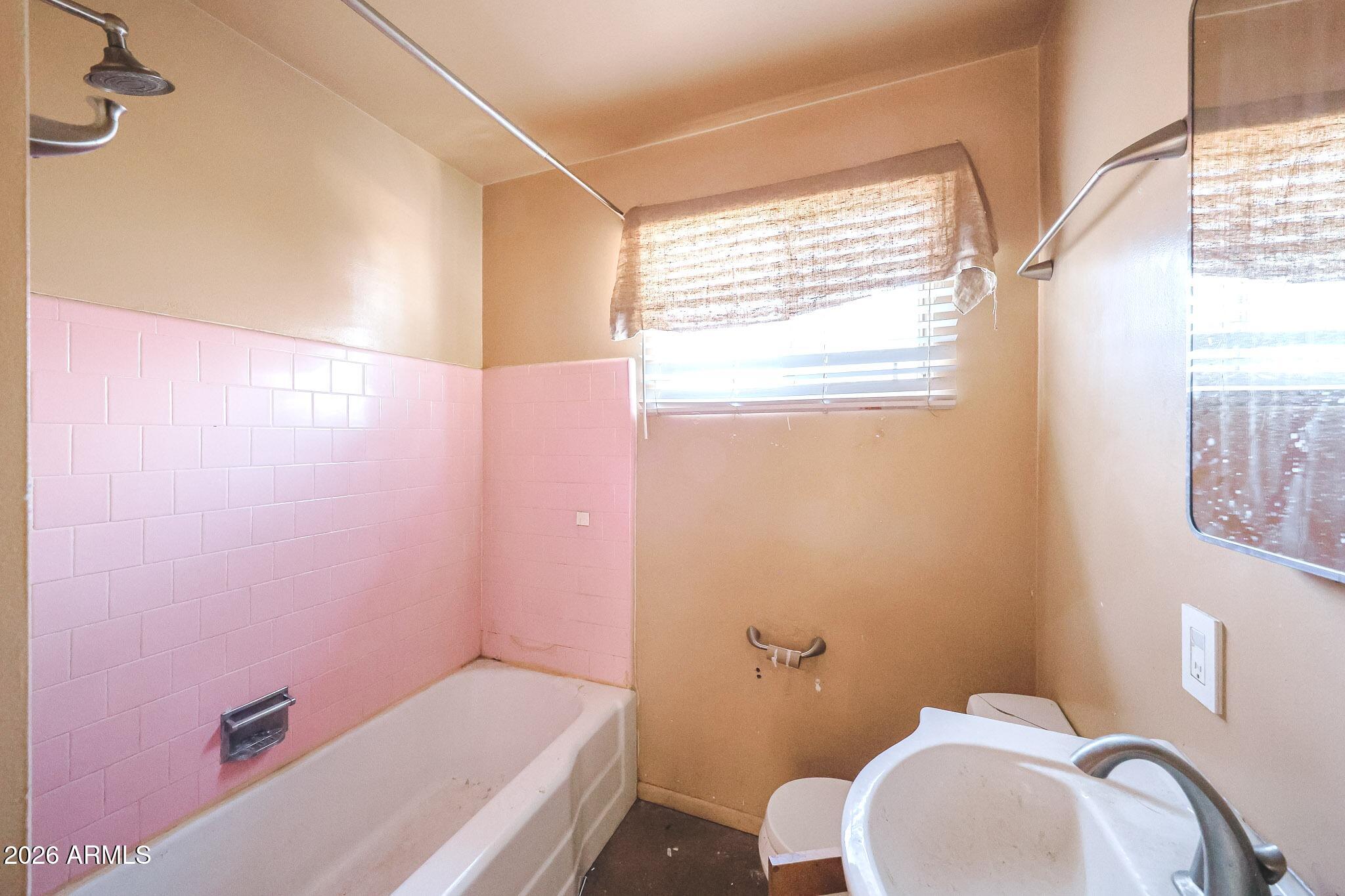 1238 East Almeria Road Phoenix, AZ 85006 - Photo 24 of 41 B (20)