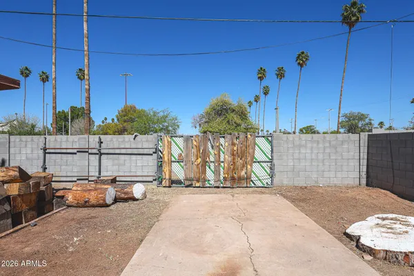 $469,000 | 1238 East Almeria Road, Phoenix, AZ 85006