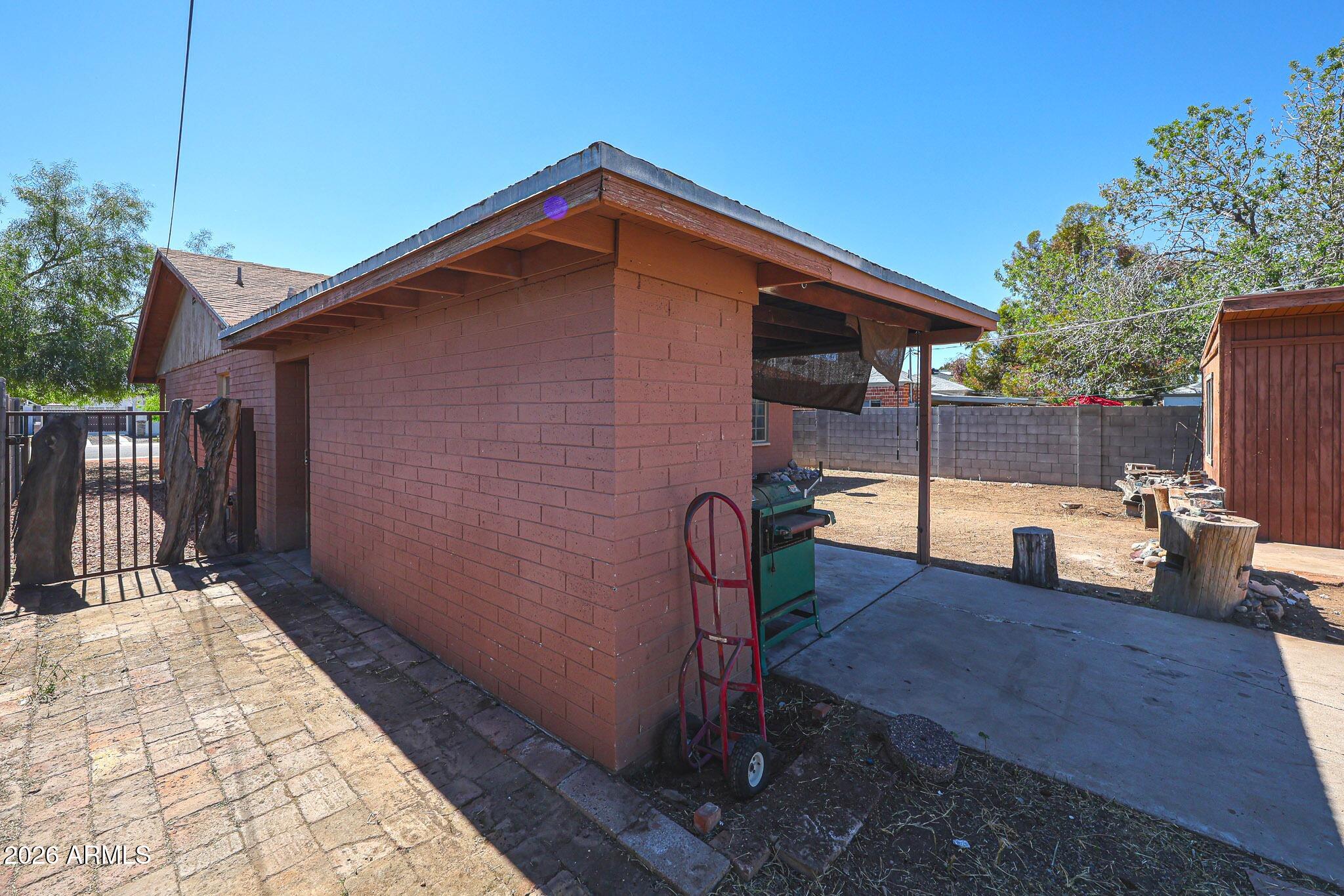 1238 East Almeria Road Phoenix, AZ 85006 - Photo 41 of 41 C (15)