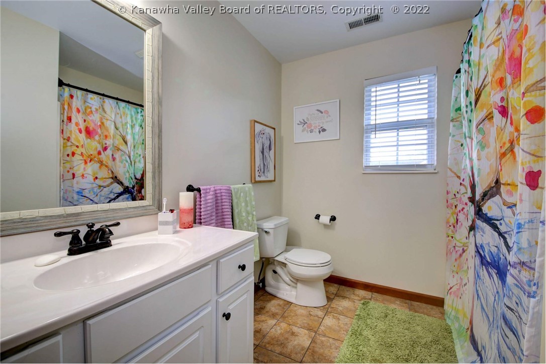 245 Baker Drive Winfield, WV 25213 - Photo 14 of 20 Gallery Image 14