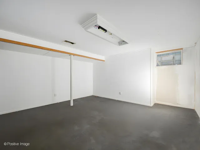 $236,000 | 18646 Palmer Circle, Homewood, IL 60430