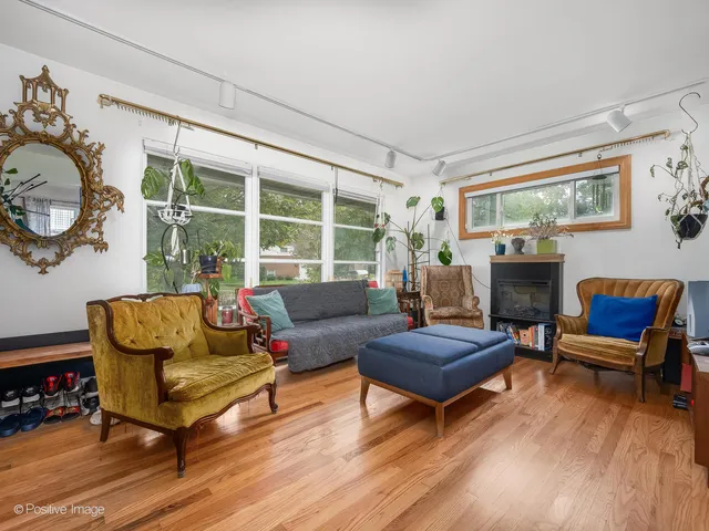 $236,000 | 18646 Palmer Circle, Homewood, IL 60430