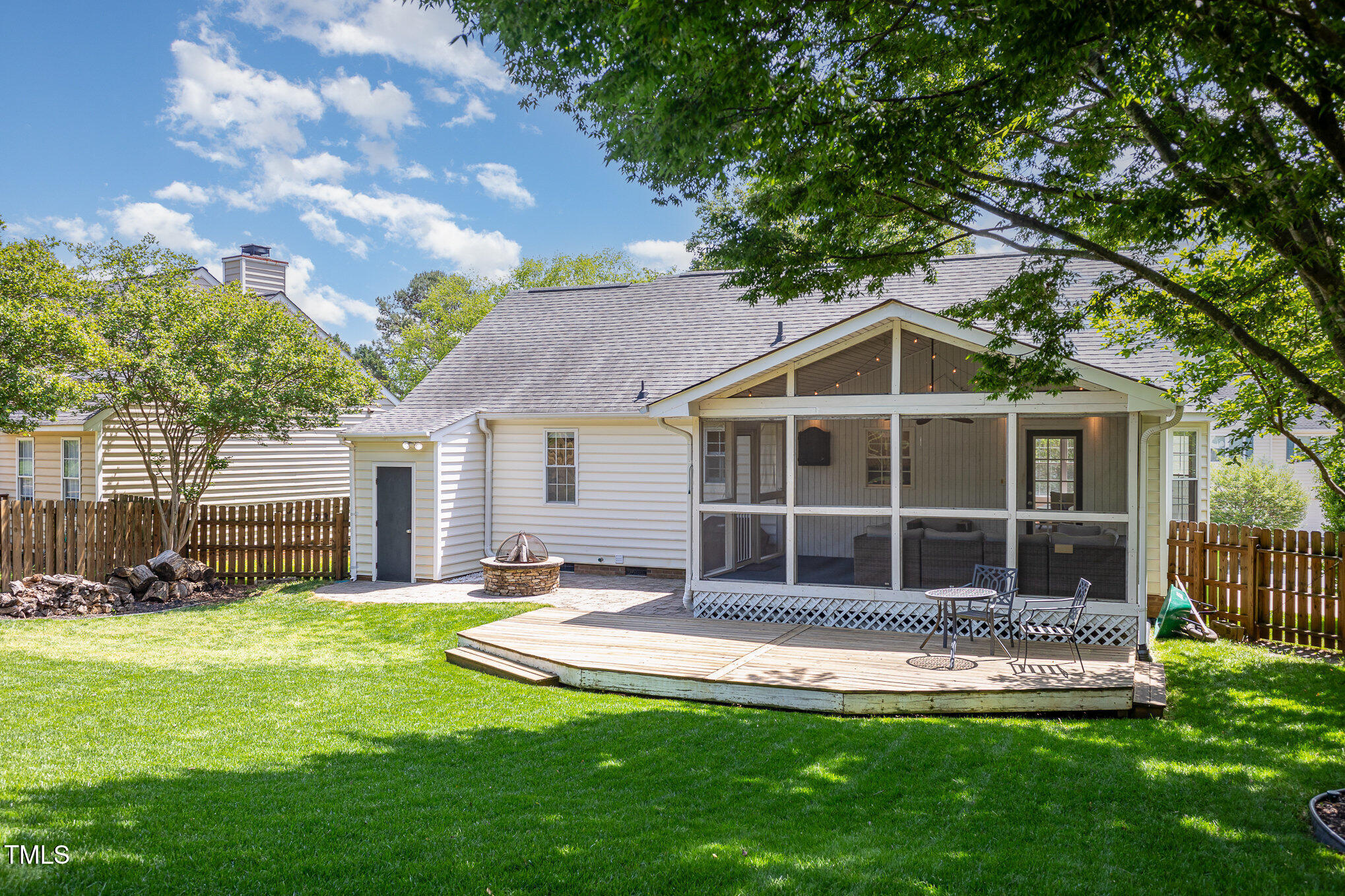 9404 Dawnshire Road Raleigh, NC 27615 - Photo 3 of 4 028_bc4a4496-edit_229