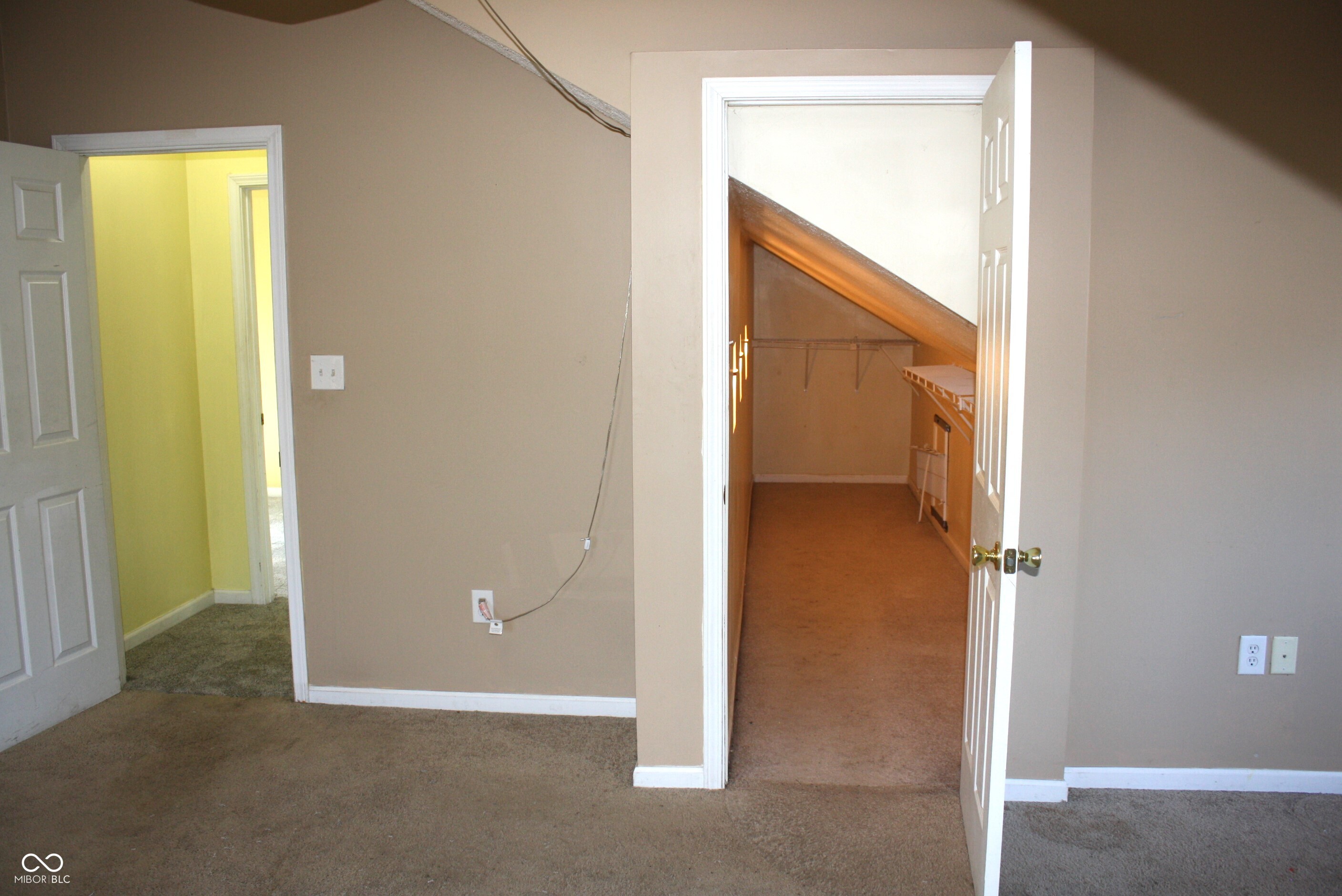 439 Berkley Road Indianapolis, IN 46208 - Photo 23 of 26 Gallery Image 23