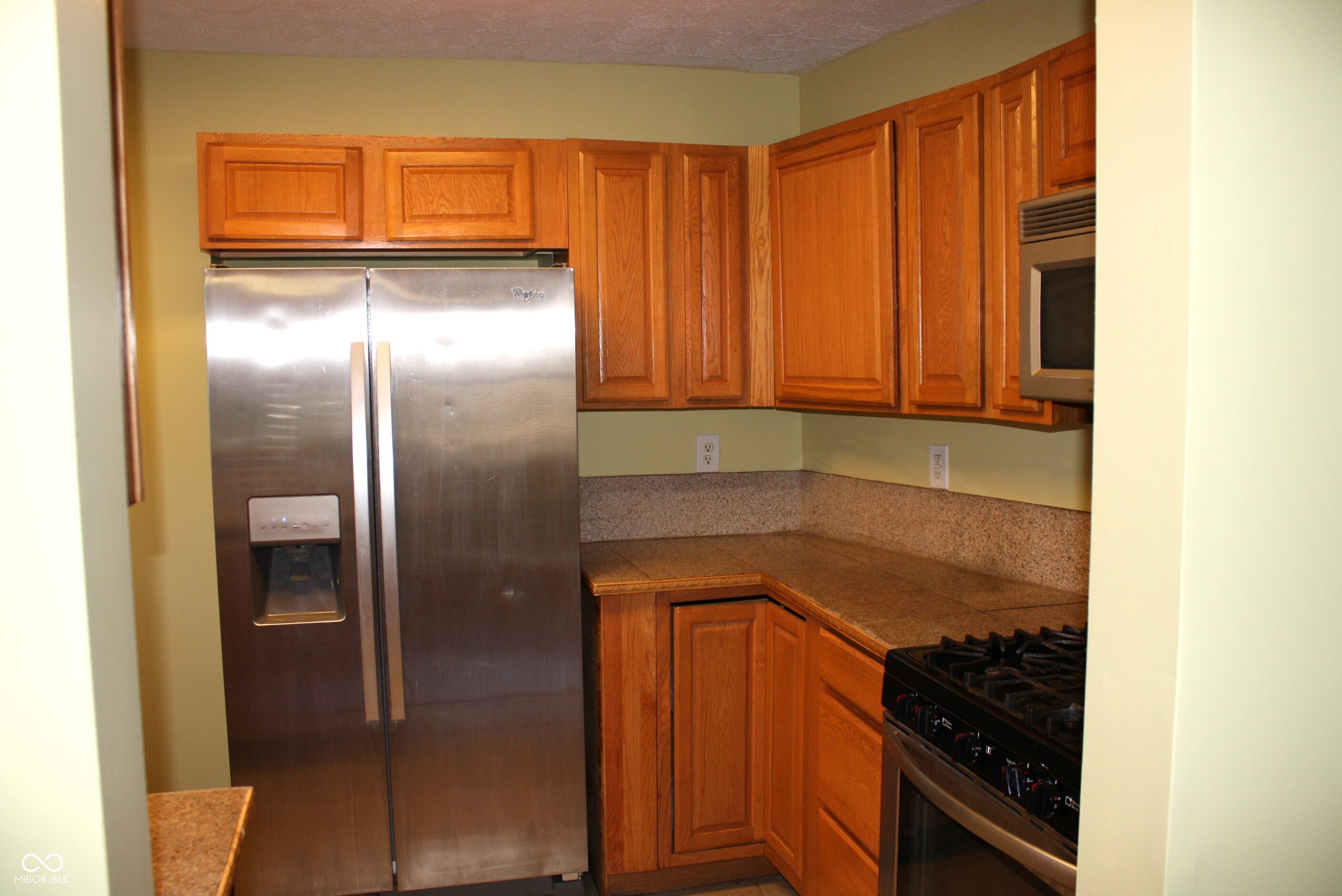 439 Berkley Road Indianapolis, IN 46208 - Photo 6 of 26 Gallery Image 6