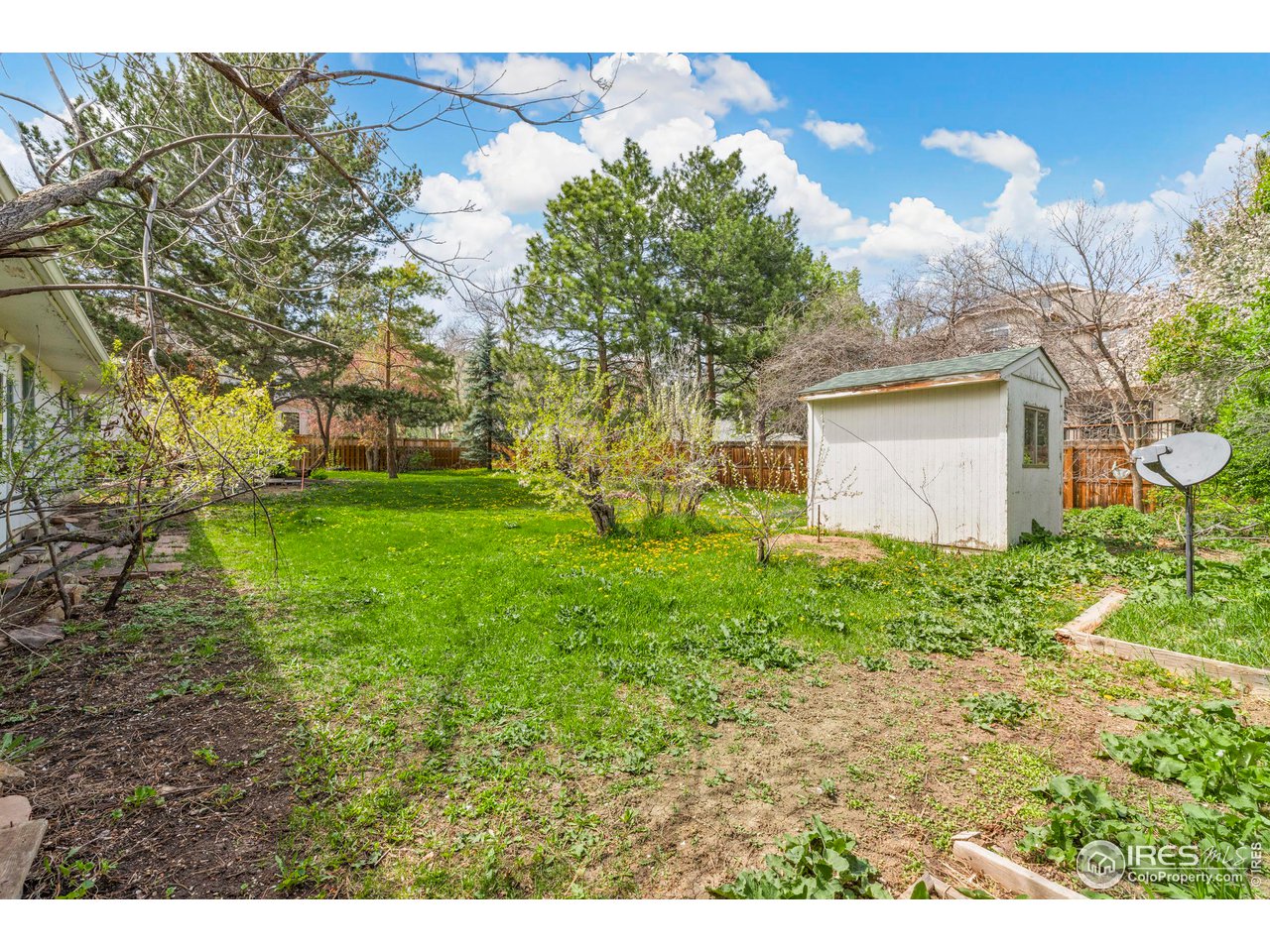 855 Union Avenue Boulder, CO 80304 - Photo 20 of 21 a view of a backyard