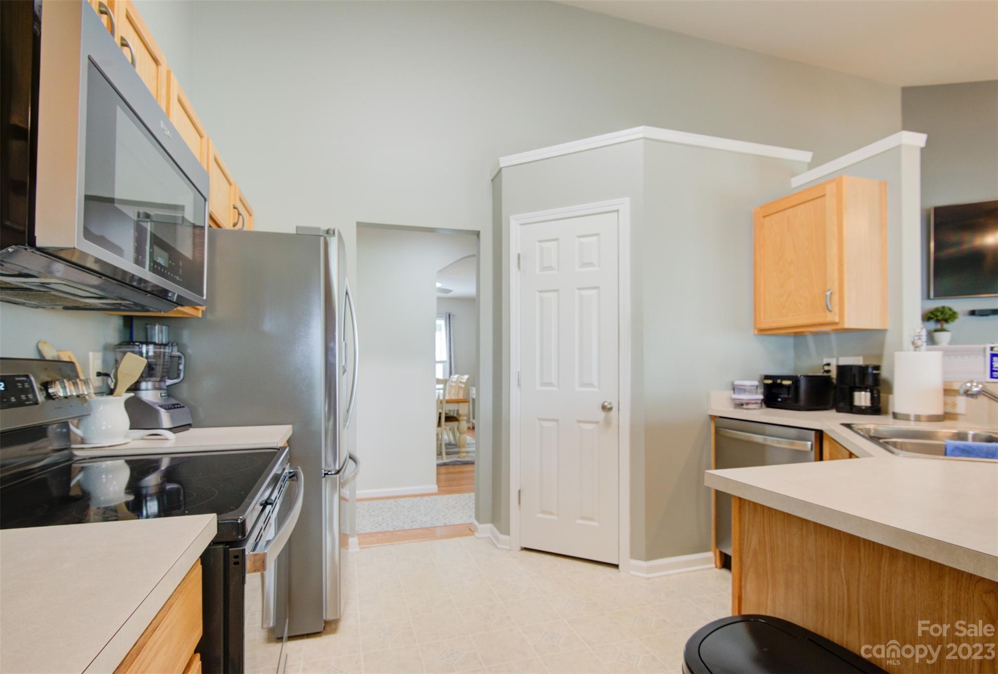 1833 Summit Ridge Lane Kannapolis, NC 28083 - Photo 8 of 20 Gallery Image 8