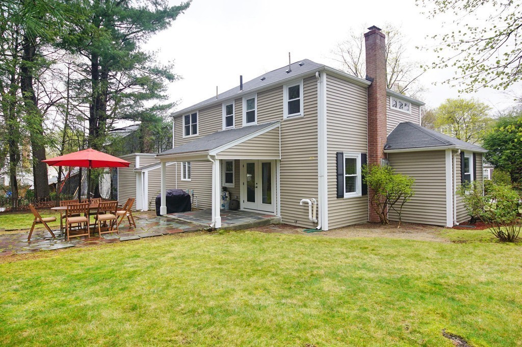 85 Longfellow Road Newton, MA 02462 - Photo 2 of 29