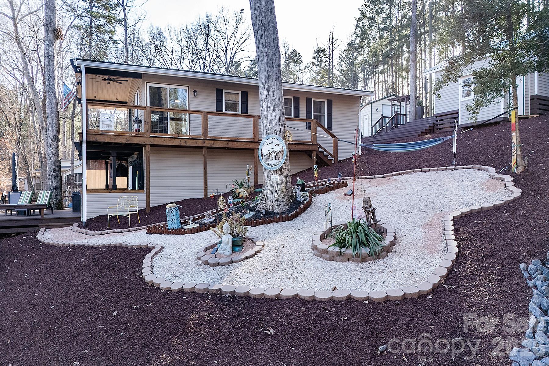 512 Deerfield Road Mount Gilead, NC 27306 - Photo 6 of 47