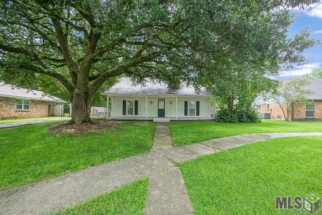 15222 South Marsden Place Baton Rouge, LA 70816 - Photo 2 of 24