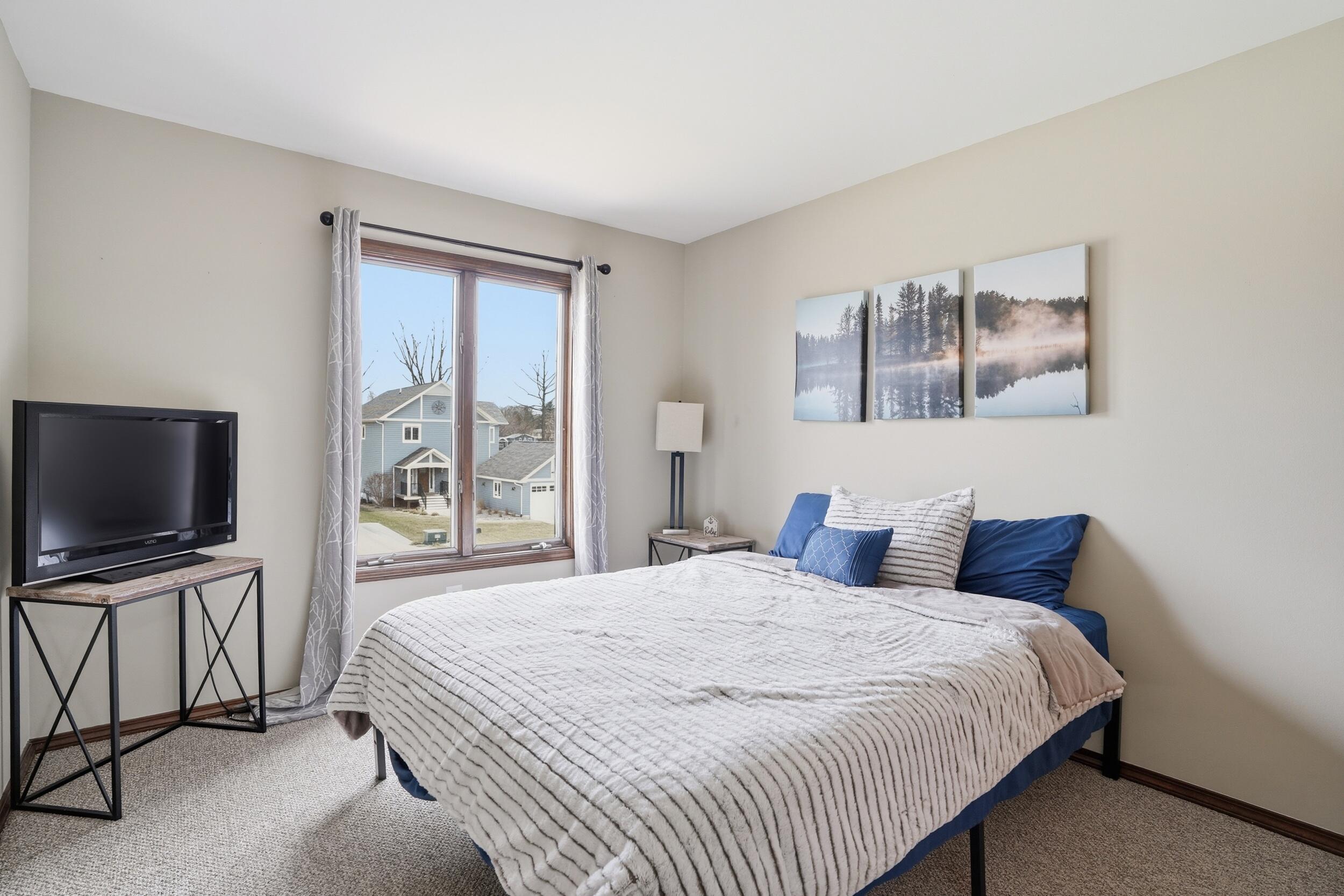 5070 Sandy Beach Drive, Unit C Crown Point, IN 46307 - Photo 16 of 24 2500x1667