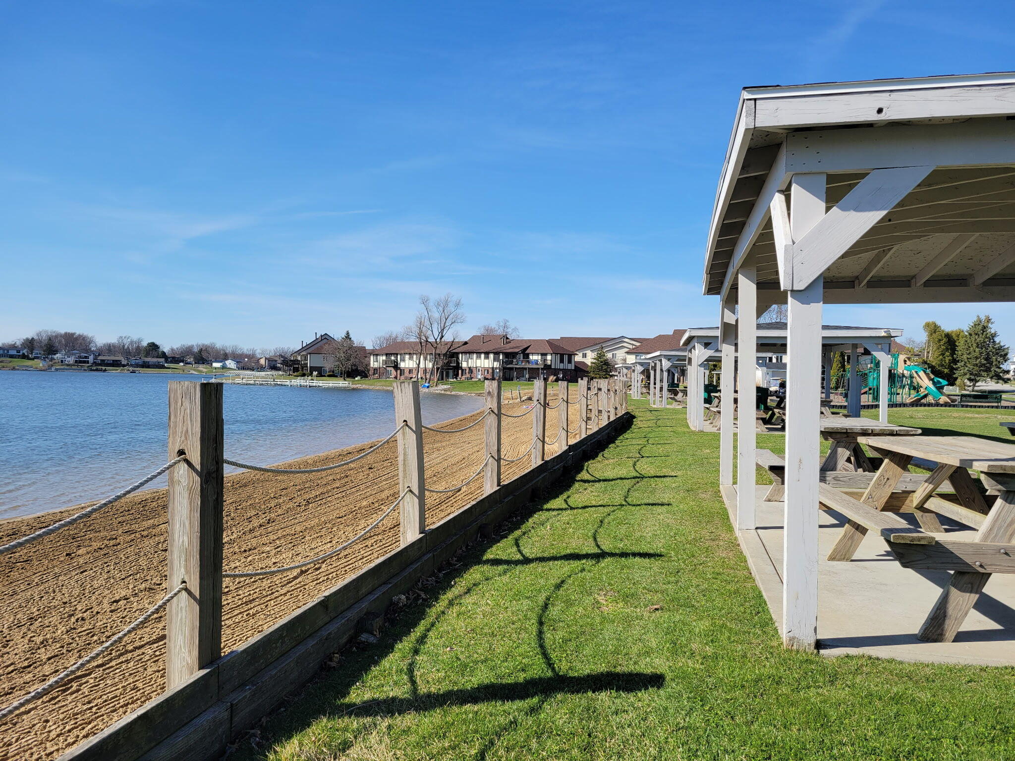 5070 Sandy Beach Drive, Unit C Crown Point, IN 46307 - Photo 19 of 24 2048x1536