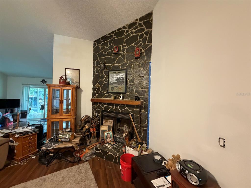 9 Hialeah Drive Ocala, FL 34482 - Photo 10 of 41 a view of a room with gym equipment