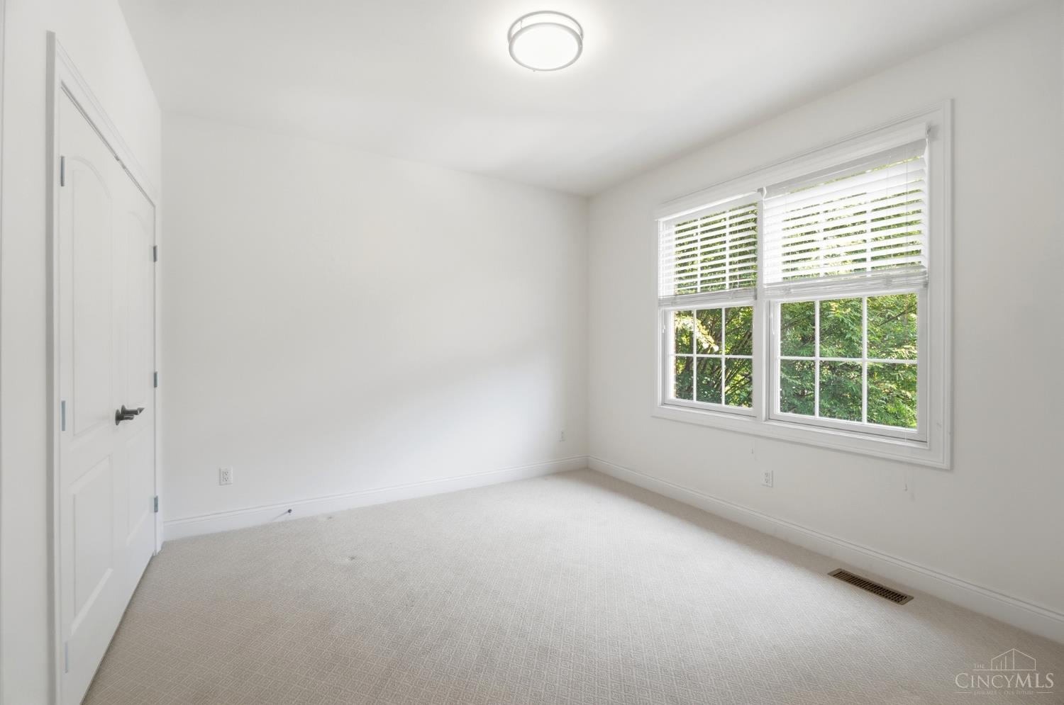 623 Rushton Road Cincinnati, OH 45226 - Photo 35 of 58