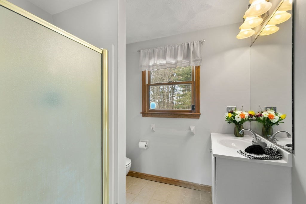 10 Ribero Drive Franklin, MA 02038 - Photo 27 of 40