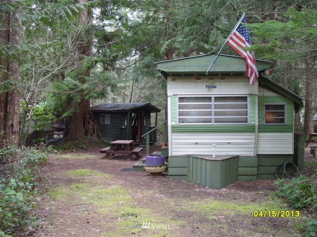 122-6 Riverside Drive Maple Falls, WA 98244 - Photo 1 of 8 Gallery Image 1